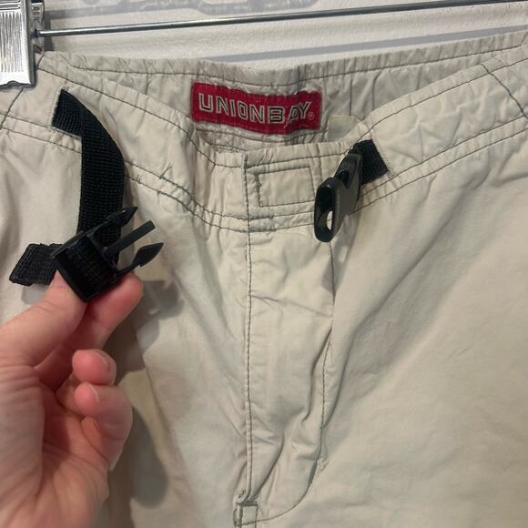 Vtg Y2K UnionBay Womens Capri Pants Buckle Belt Khaki Drawstring Hem Junior Sz 3 - Picture 6 of 6